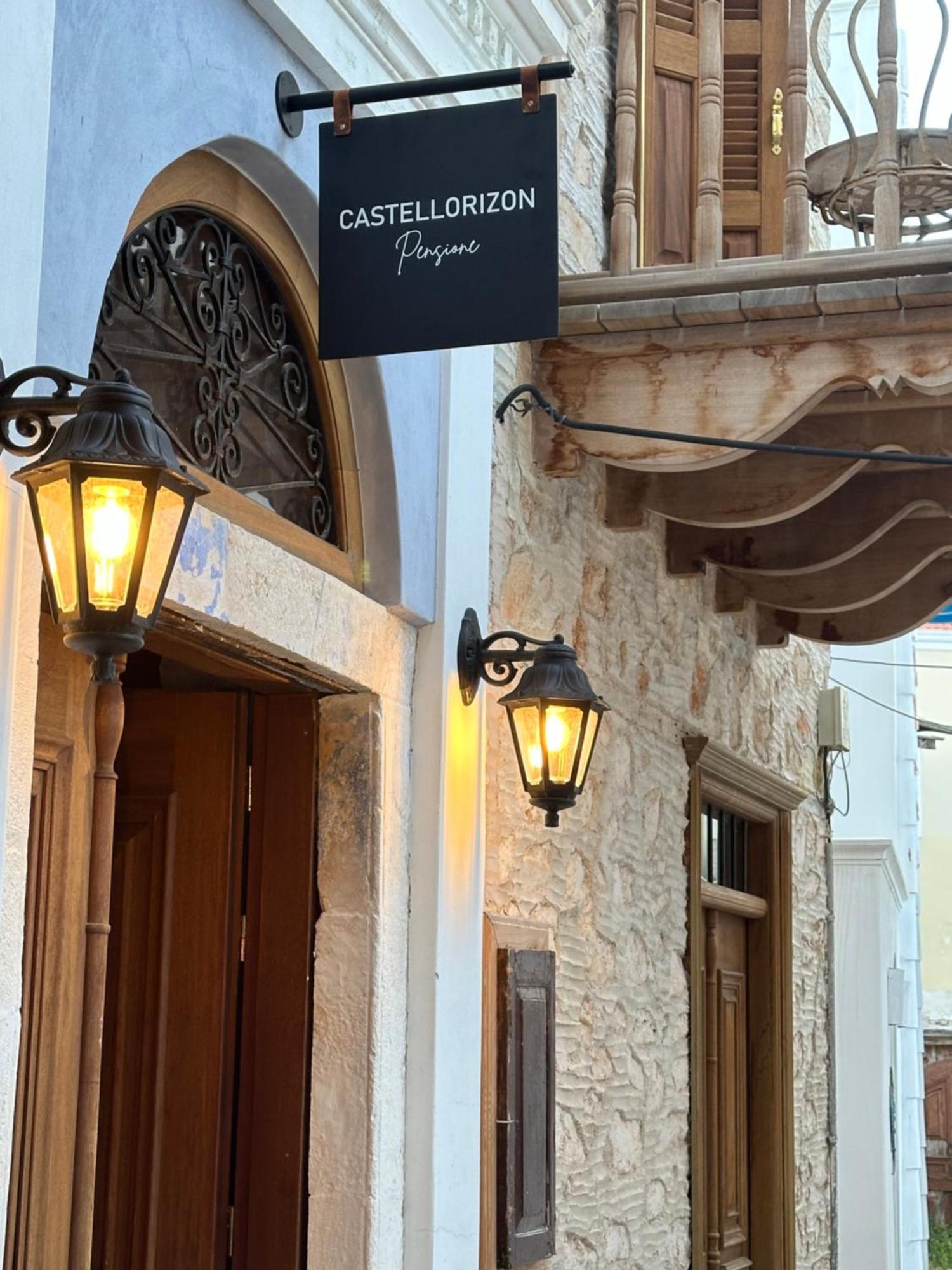 Castellorizon Pensione Meyísti Exteriör bild